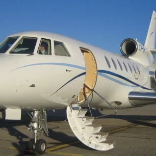 Falcon 50