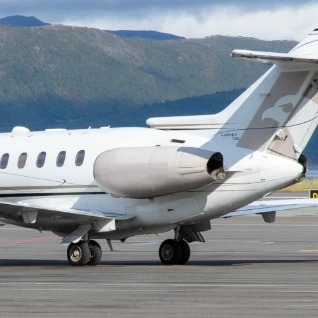 Самолет Hawker 750