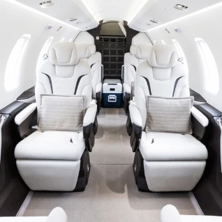 Самолет Pilatus PC-24