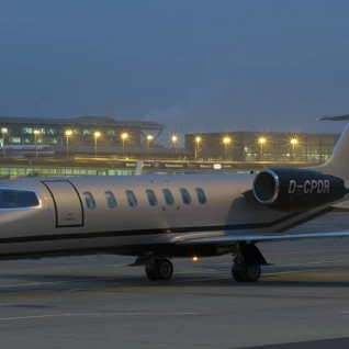 Learjet 40XR