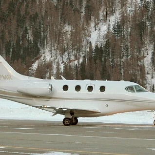 Raytheon Premier 1A