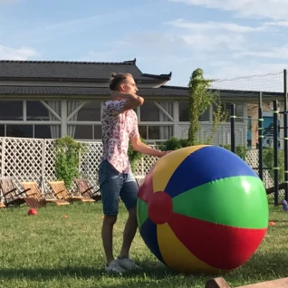 Надувной мяч 1 м