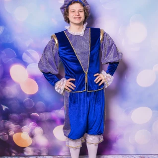 Принц синий костюм