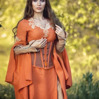 Средневековый костюм царевны, принцессы, королевы