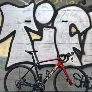 Шоссейный велосипед/ гранитный