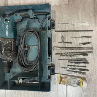 Перфоратор Makita набор