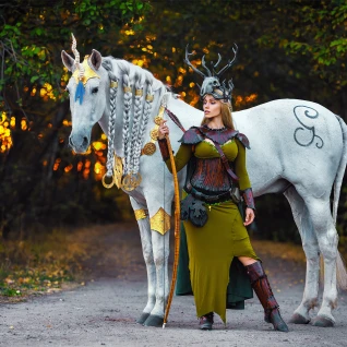 Костюм Дриады эльфийки лучницы Герои Меча и магии косплей