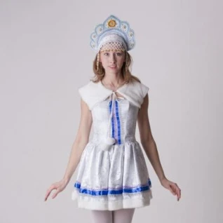 Снегурочка короткая 2