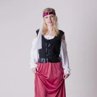 Крестьянка средневековая черная