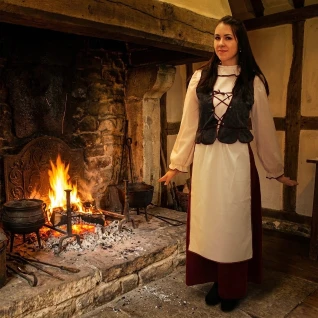 Костюм средневековой крестьянки