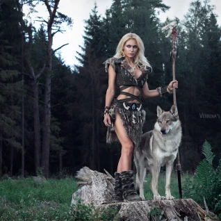 Женский костюм амазонки викинга варварши друида волчицы валькирии