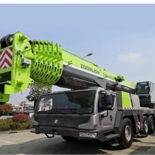 Автокран ZOOMLION 200 тонн