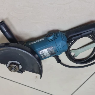 УШМ Makita GA9050