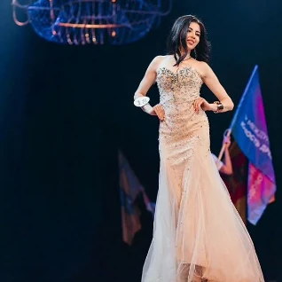 Платье со стразами Jovani Nude XS