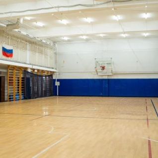 Зал для волейбола и баскетбола на Кантемировской