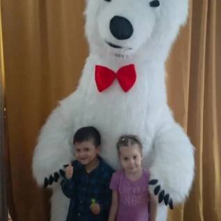 Сдам в аренду костюм белого медведя