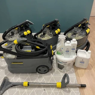 Моющий пылесос Karcher Puzzi 10/1