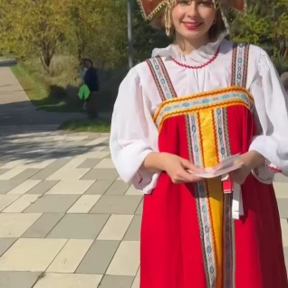 Русско-народный женский костюм