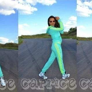 Спортивный мятный костюм женский кофта брюки