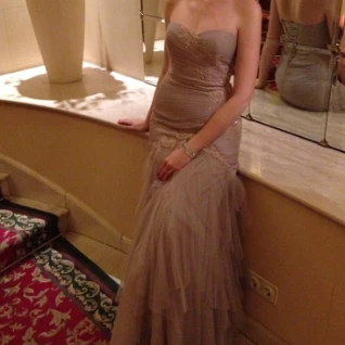 Вечернее платье силуэта "русалка"