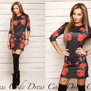 Черное мини платье с красными цветами женское короткое с рукавом до локтя цветочное
