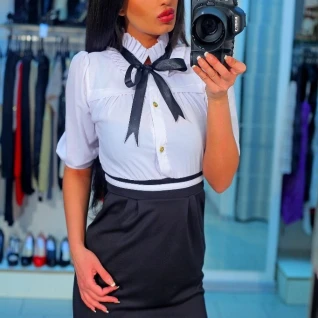 Мини платье черное белое с бантиком бантом короткое женское с коротким рукавом