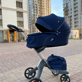 Коляска Stokke Xplory v5 (12 кг)