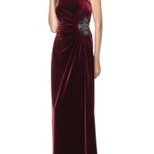 Платье Js boutique Red Velour Gown Размер 46