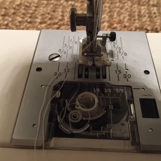 Швейная машинка Janome 7524E