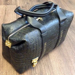 Большая дорожная сумка черная