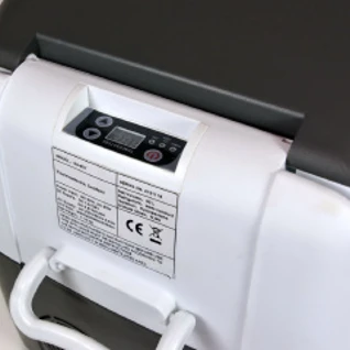 Компрессорный автомобильный холодильник/морозильник COOLWARE DC-40Y