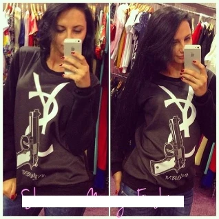 Свитшот кофта черно-белая свитер