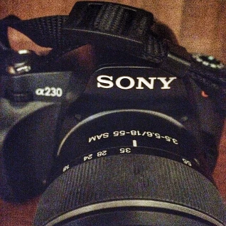 Sony a230