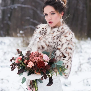 Свадебная шубка из натурального меха