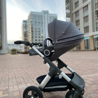 Коляска Stokke Trailz  14 кг