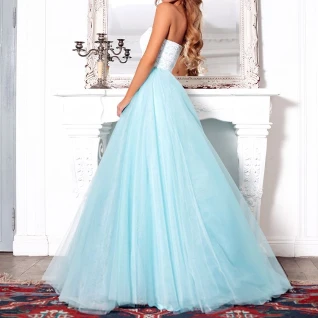 Вечернее платье