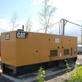 Аренда генератора дизельного 508 кВт, Caterpillar C18 кожух 