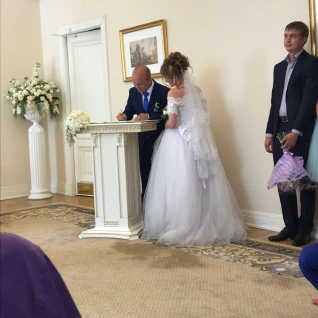 Свадебное платье