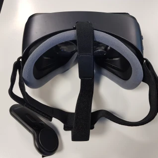 Очки виртуальной реальности Samsung Gear VR (SM-R325)