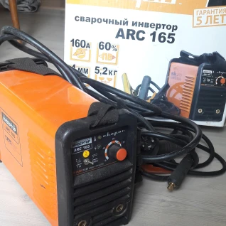 Сварочный инвертор Сварог ARC-165