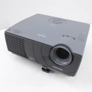 DLP проектор TOSHIBA TDP-S8