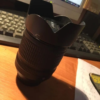 Объектив Nikon DX 18-105mm AF-S