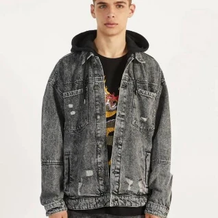 Джинсовая куртка