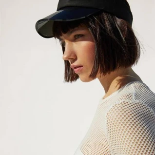 Женская кепка