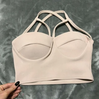 Топ пудровый бежевый с чашками розовый футболка