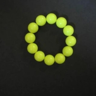 Браслет бусины неоновый желтый розовый голубой