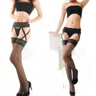 Пояс для чулок и чулки с подтяжками черные