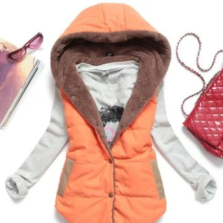 Оранжевая жилетка женская