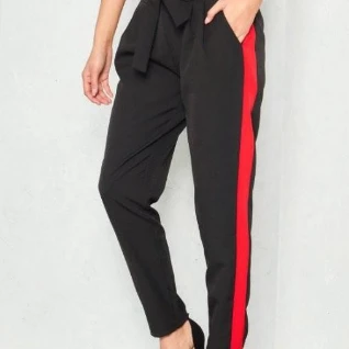 Брюки черные с лампасами