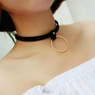 Женское колье чокер ошейник с кольцом